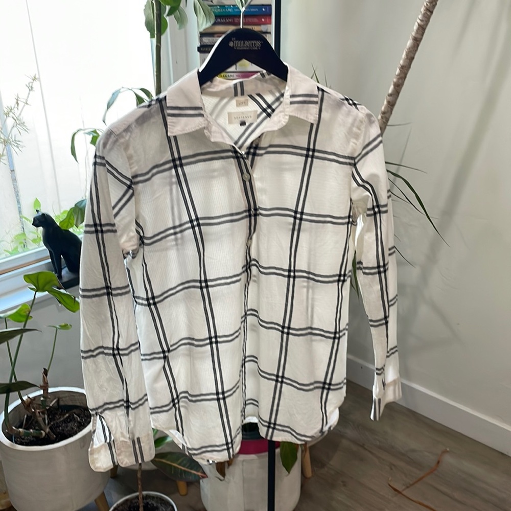 White and black Loft light weight half-placket pull over 100% cotton